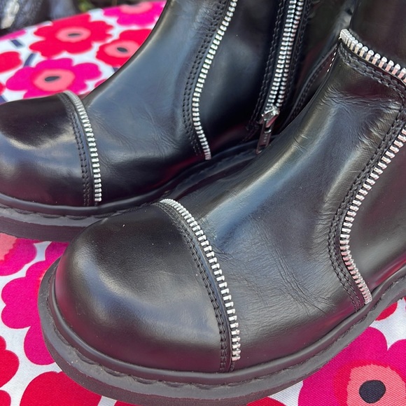 🏴󠁧󠁢󠁥󠁮󠁧󠁿 Dr. Martens MIE Zippered Y2K Chunky Mono Black Ankle Boots UK 5 - Picture 12 of 17